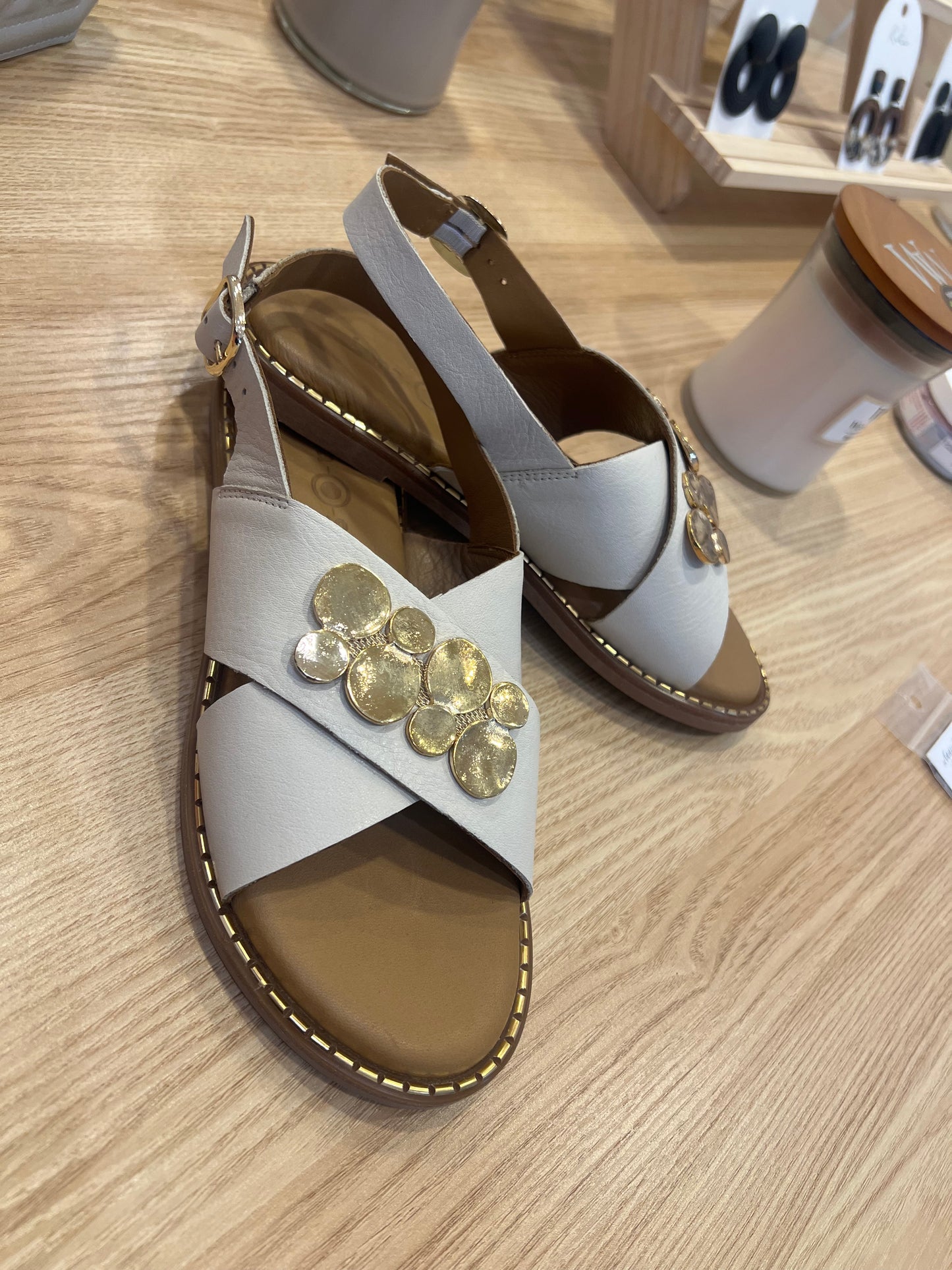 mulan Leather Sandal