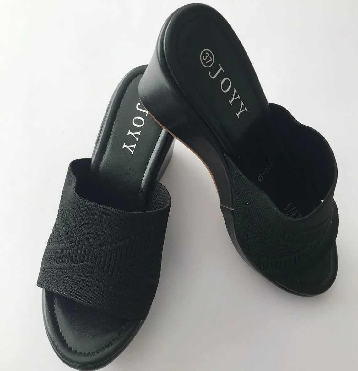 Penelope Black wedge