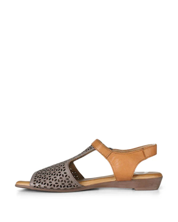 Deakin Bueno Sandal
