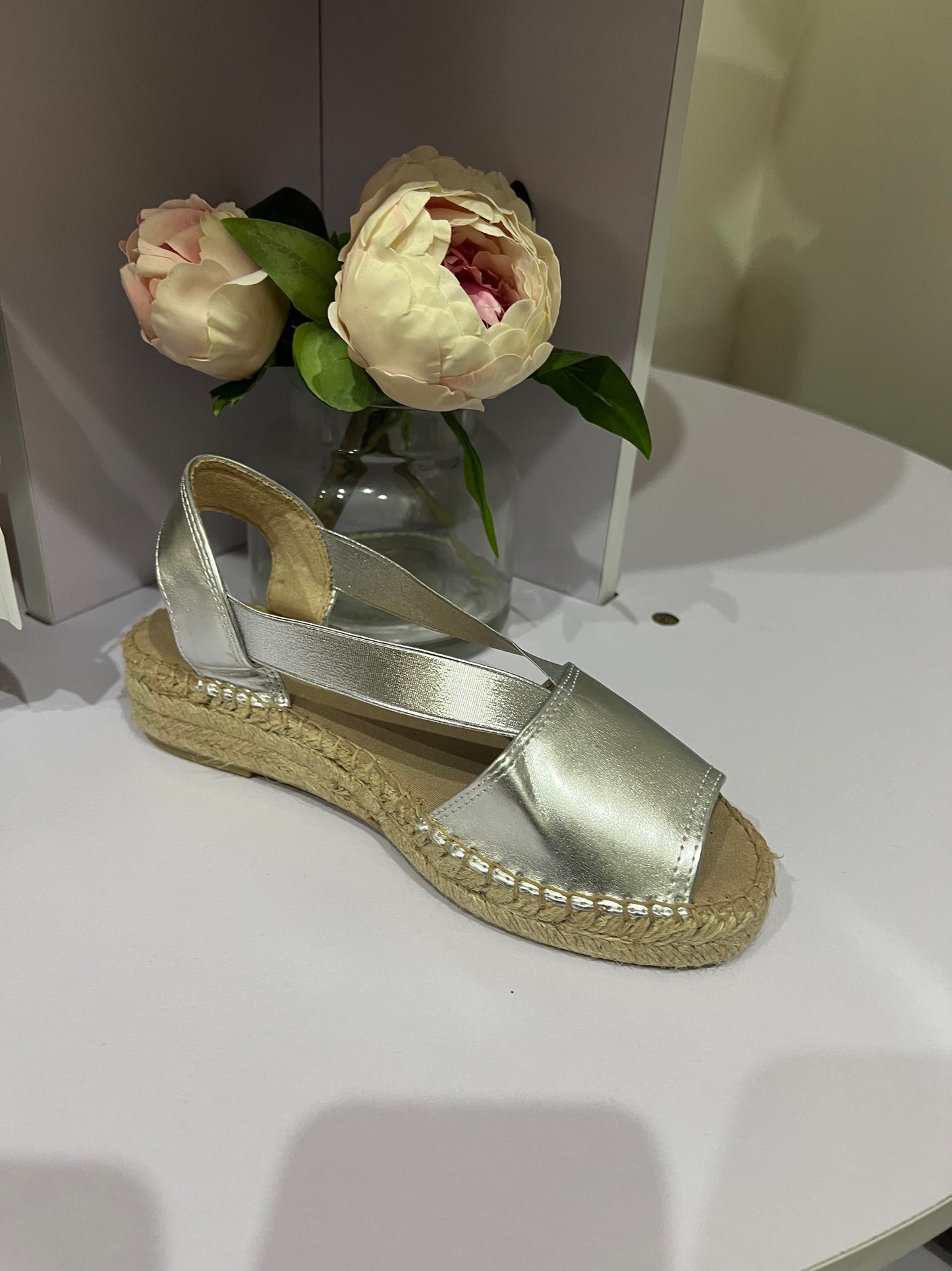 Bali Silver vegan Shoe