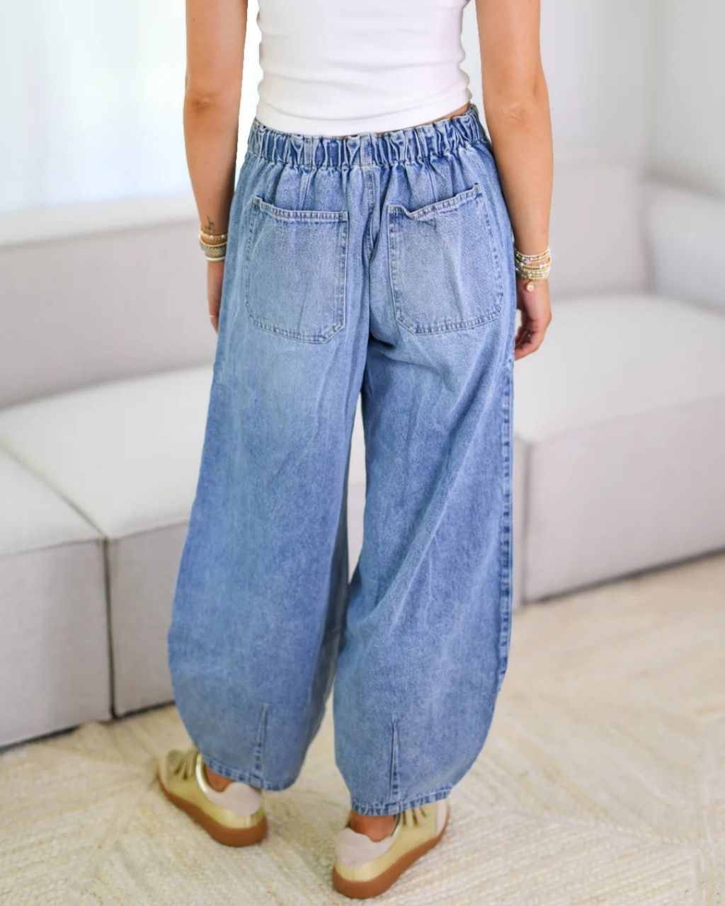 Barrel Legged Jeans