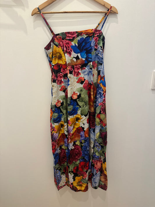 Boutique Blooms Midi Dress